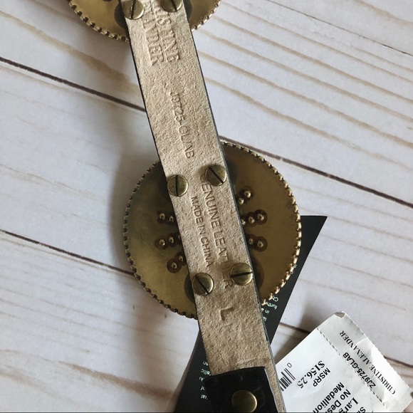 Christine Alexander Medallion w/Swarovski Crystals - Picture 13 of 13